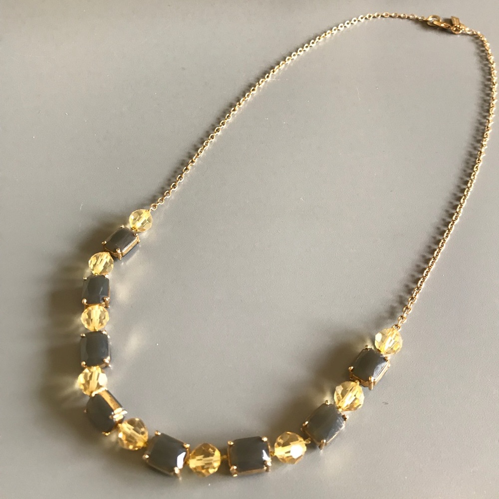 ✨KATE SPADE Charcoal Stone & Gold Necklace